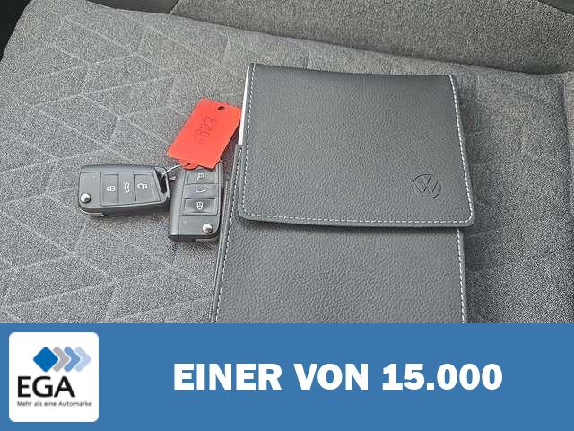Volkswagen T-Roc 1.5 TSI DSG MATRIX SPURH AHK 18 ZOLL NAVI ÜBER...