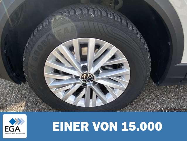 Volkswagen T-Roc 1.5 TSI DSG Life NAVI+LED+AHK+APP-CONNECT+