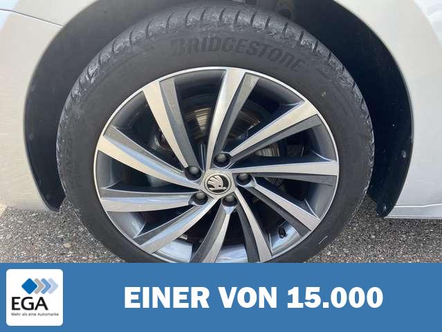 Skoda Octavia Combi 2.0 TDI Style AHK+18