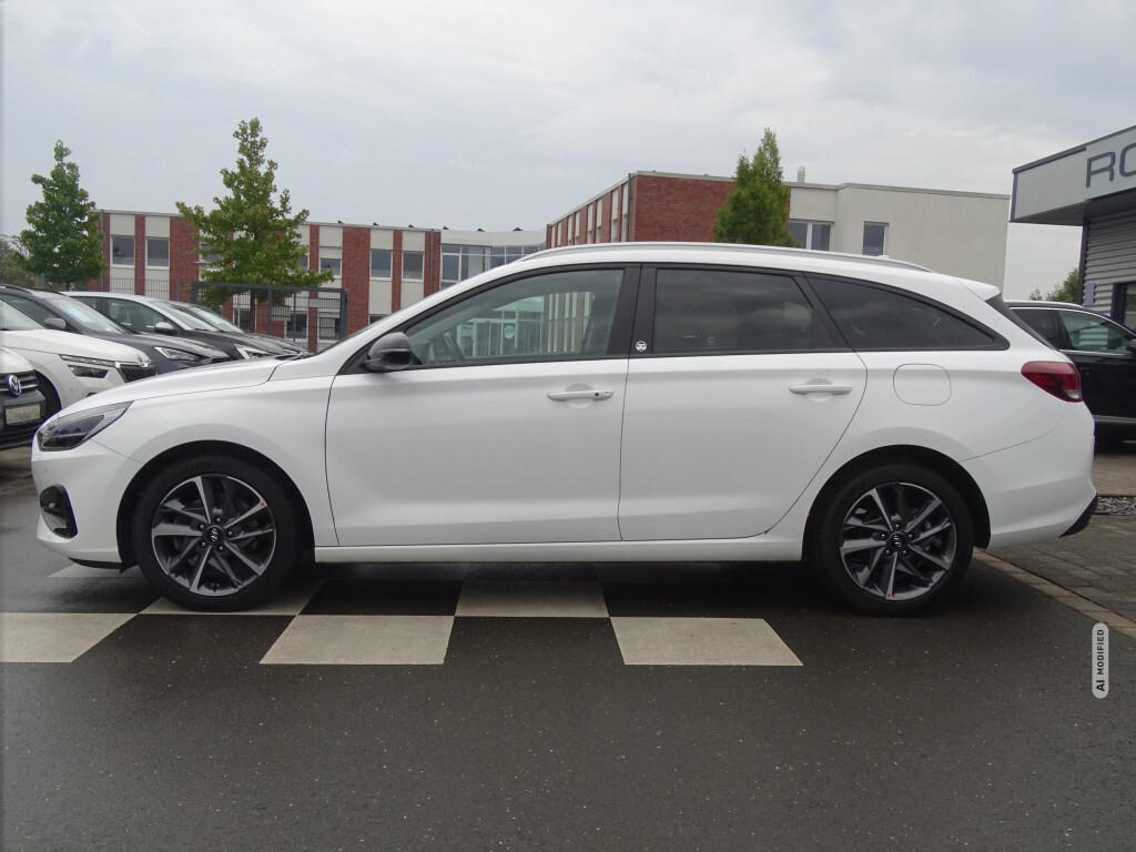 Hyundai i30 Edition30+*AT*LED*NAVI*DAB*RFK*SHZG*CAR PLAY