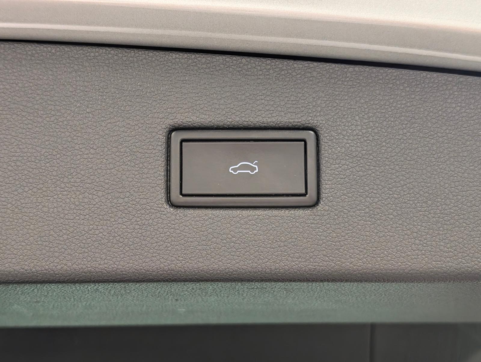 Volkswagen Tiguan Sound LED/SHZ/AHK/ACC/Navi/HUD/VirCo