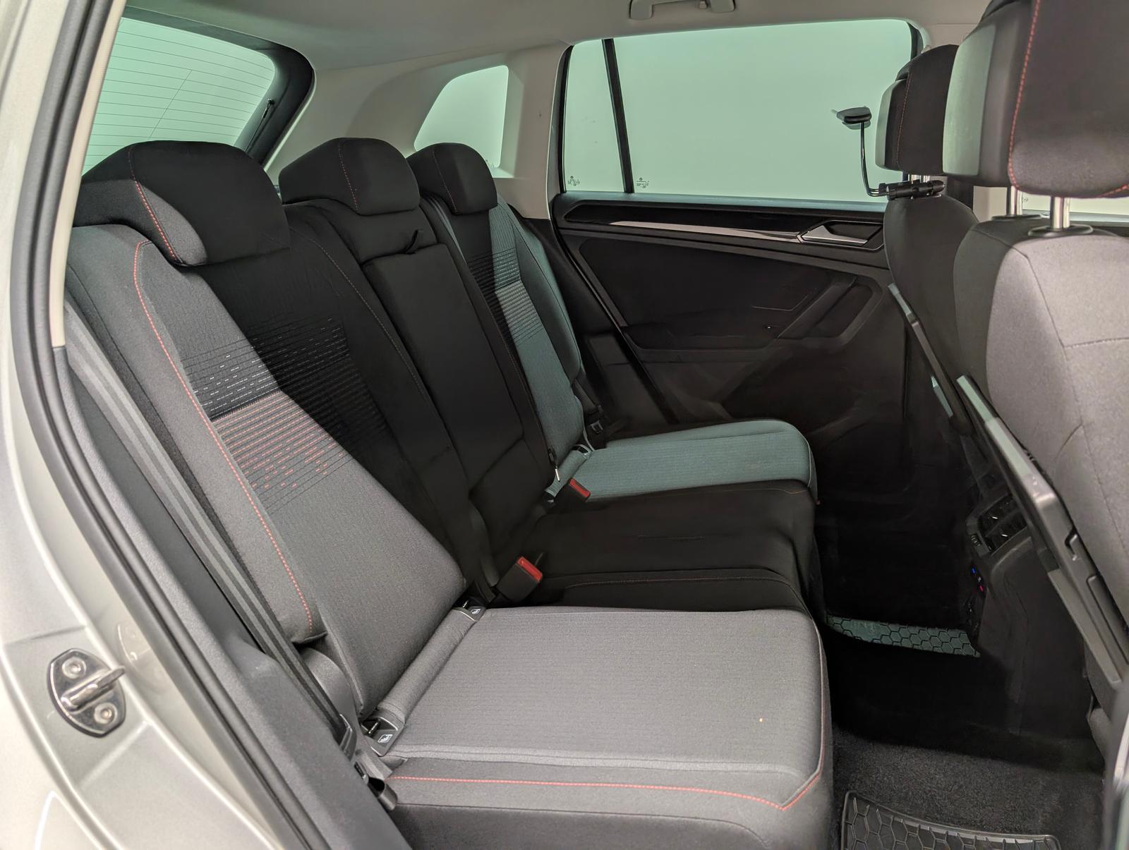 Volkswagen Tiguan Sound LED/SHZ/AHK/ACC/Navi/HUD/VirCo