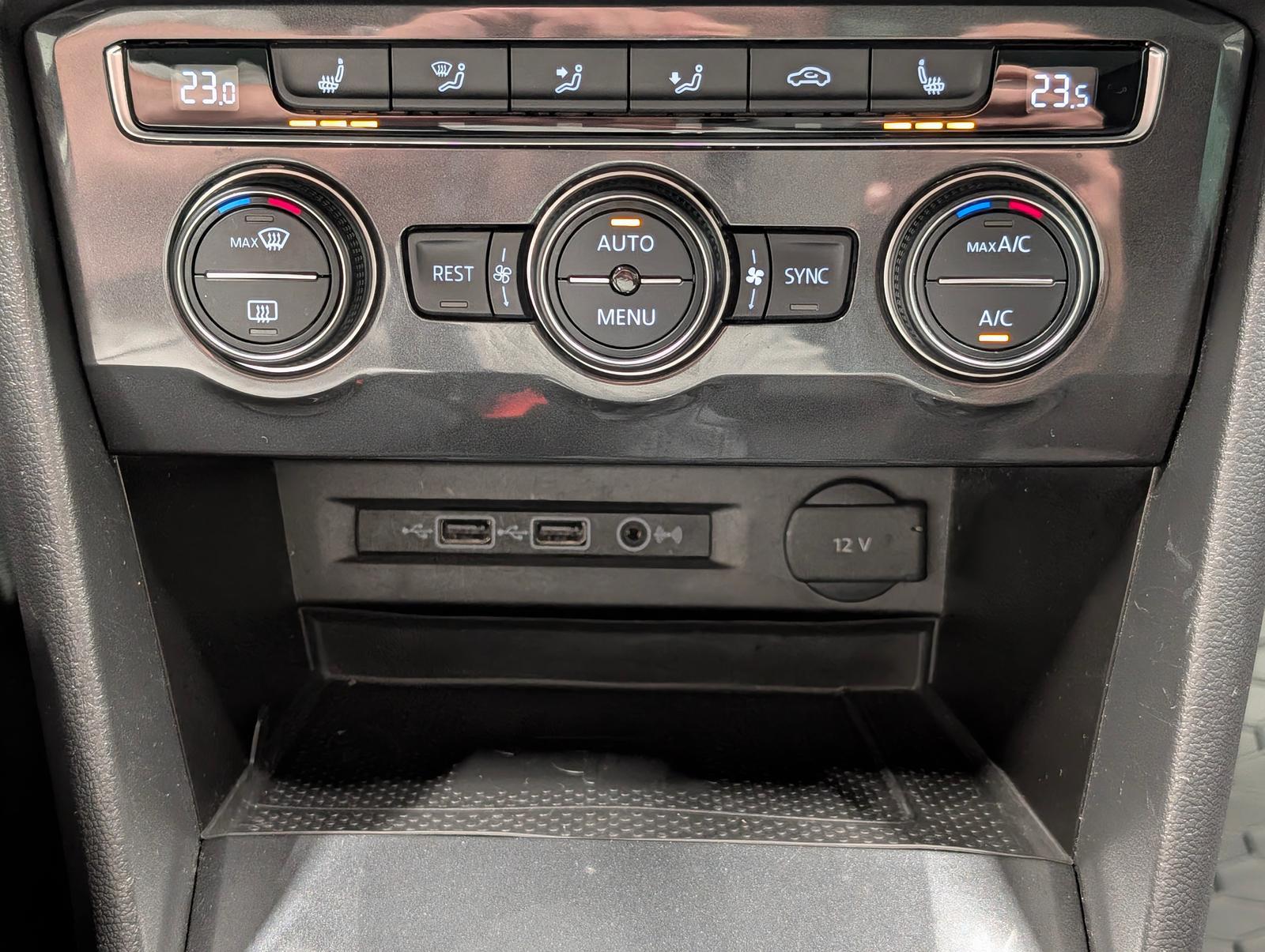 Volkswagen Tiguan Sound LED/SHZ/AHK/ACC/Navi/HUD/VirCo