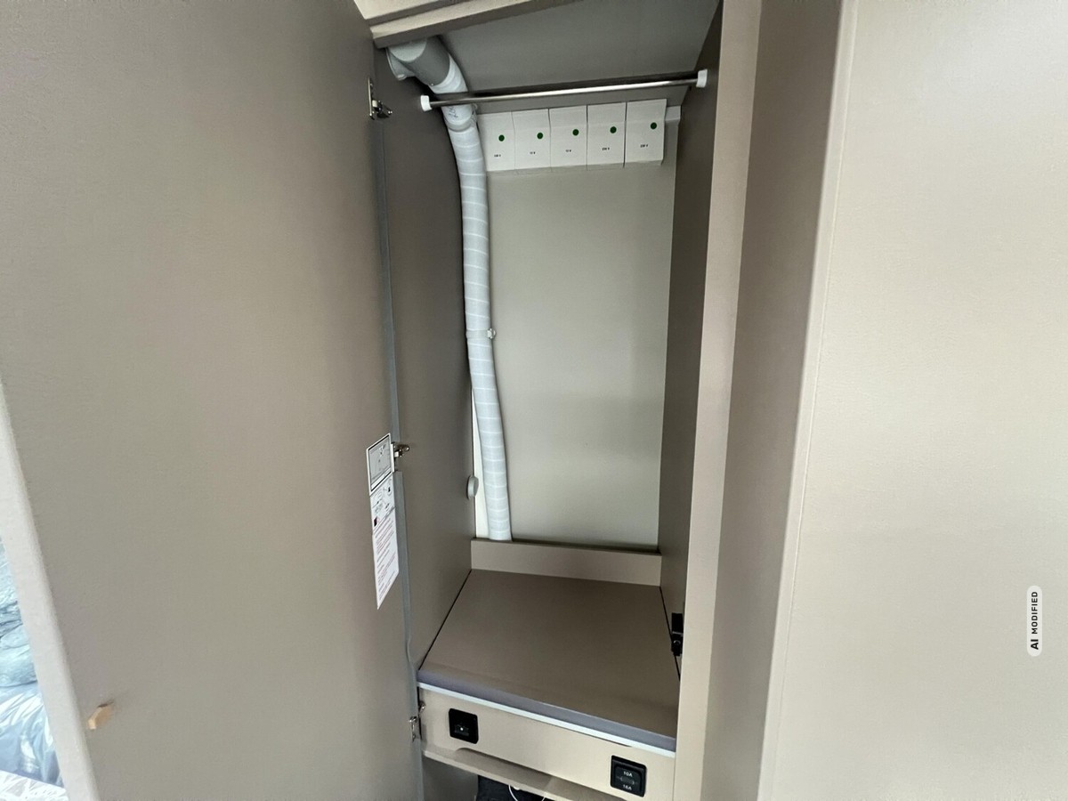 Weinsberg CaraCito 470 EU 12V-Anlage+Fussbodenh.+Dusche