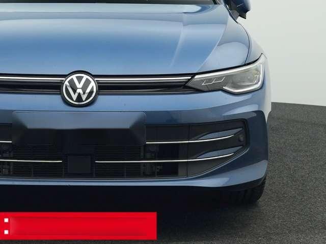 Volkswagen Golf VIII Var. 1.5 eTSI DSG Style IQ.LIGHT NAVI HUD KAM