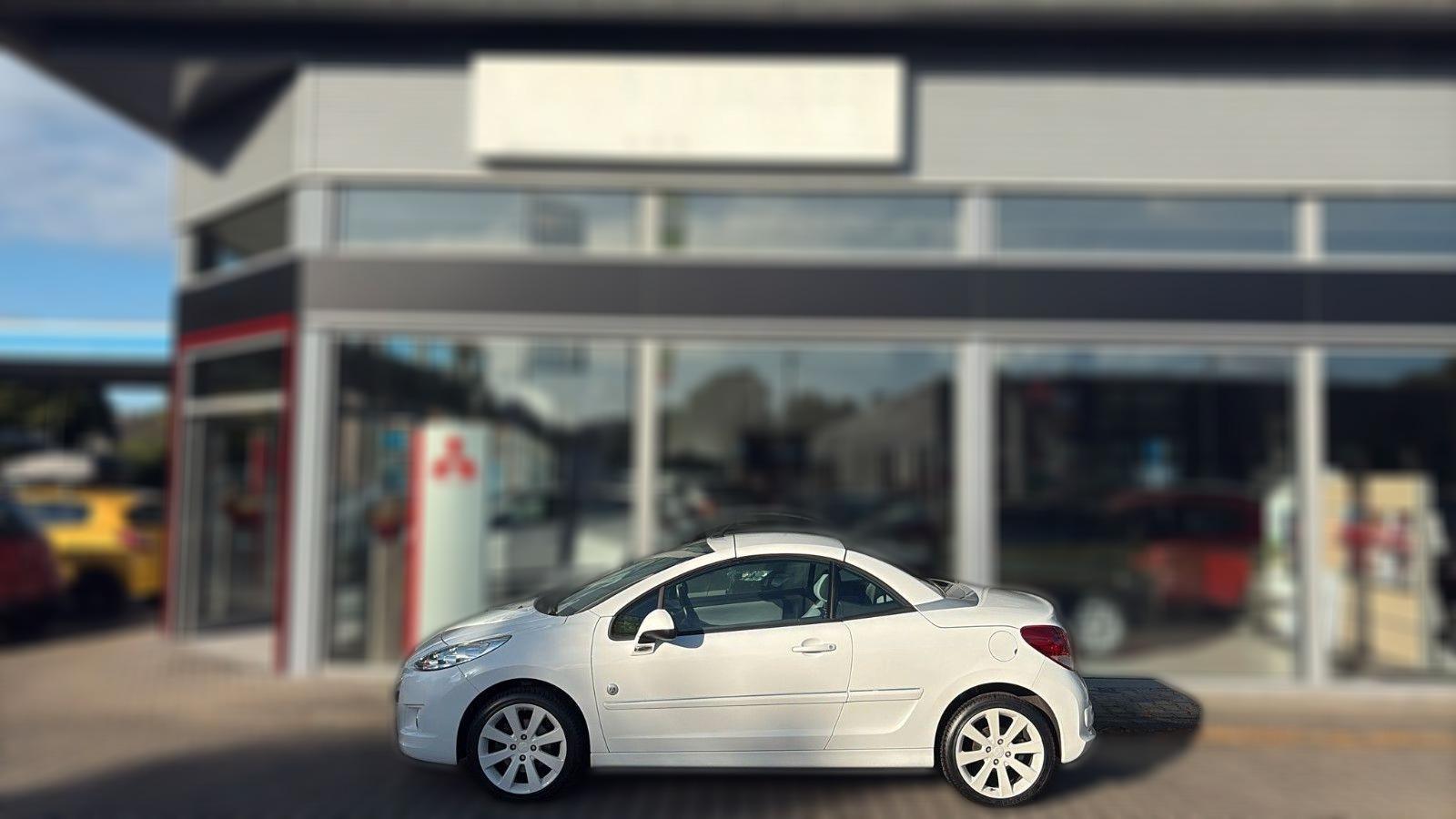Peugeot 207 CC Cabrio-Coupe Roland Garros