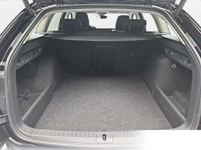 Skoda Octavia 1.5 TSI DSG SELECTION LED AUDIO WINTER EL.HECKKL.