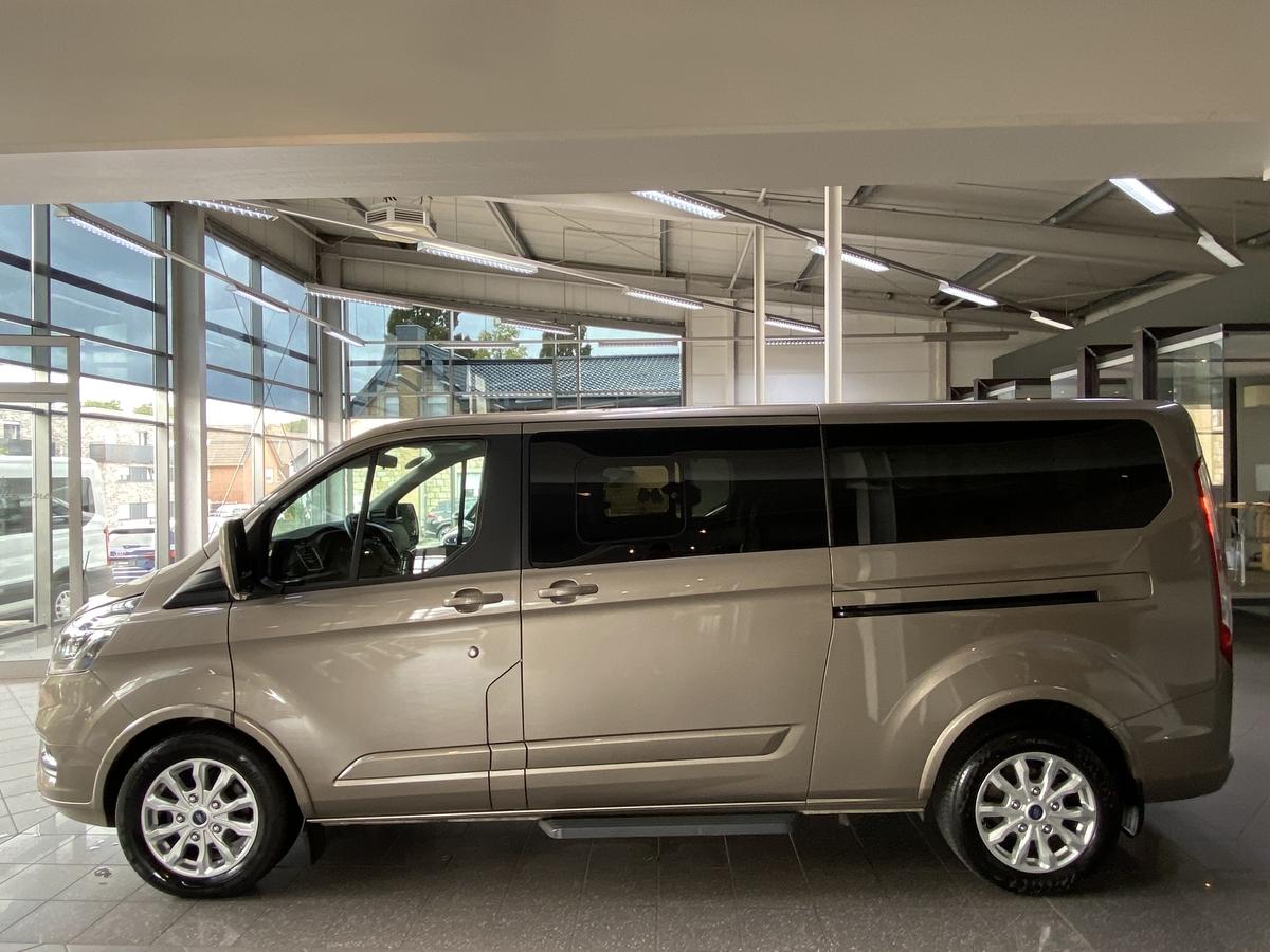 Ford Tourneo Custom  2.0 TDCi L2 Titanium 8Sitzer Bi-Xenon Navi 