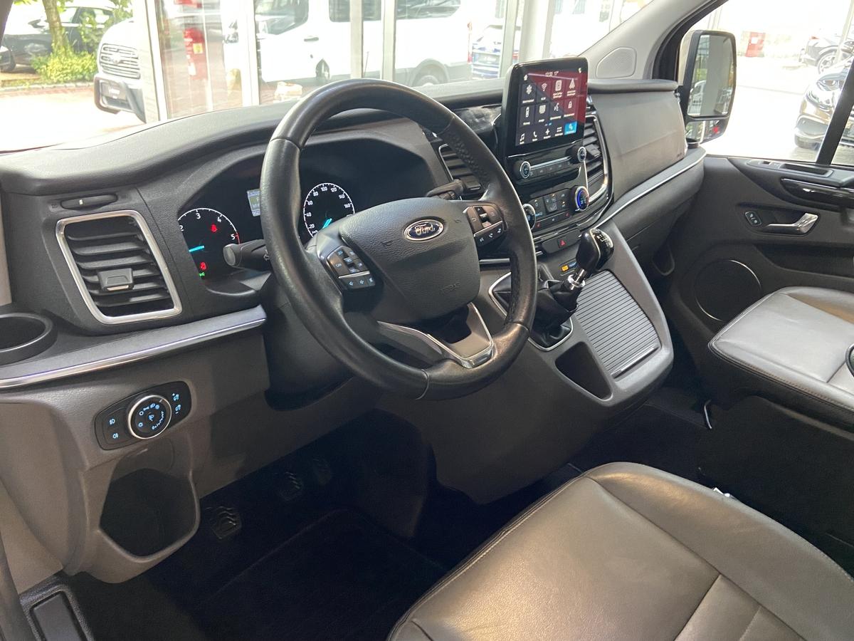 Ford Tourneo Custom  2.0 TDCi L2 Titanium 8Sitzer Bi-Xenon Navi 