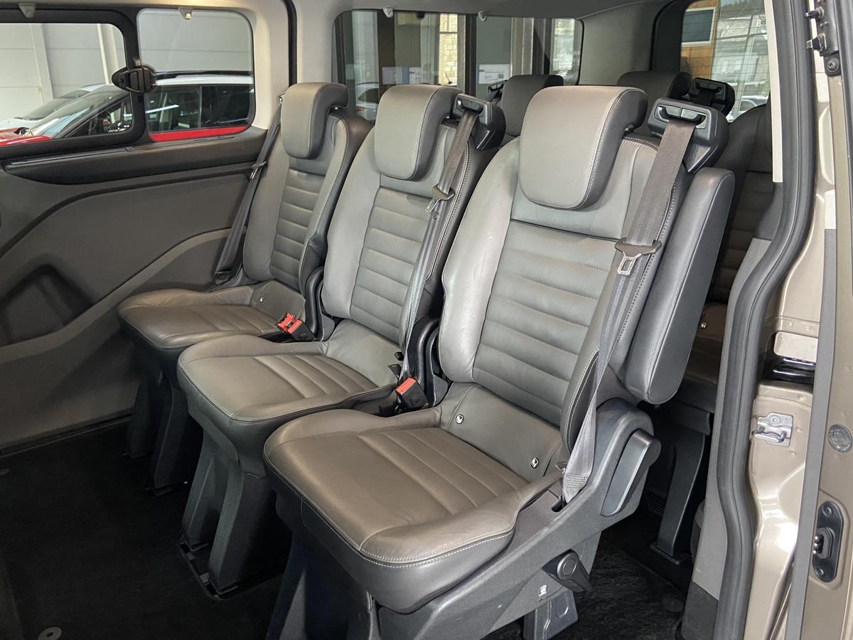 Ford Tourneo Custom  2.0 TDCi L2 Titanium 8Sitzer Bi-Xenon Navi 