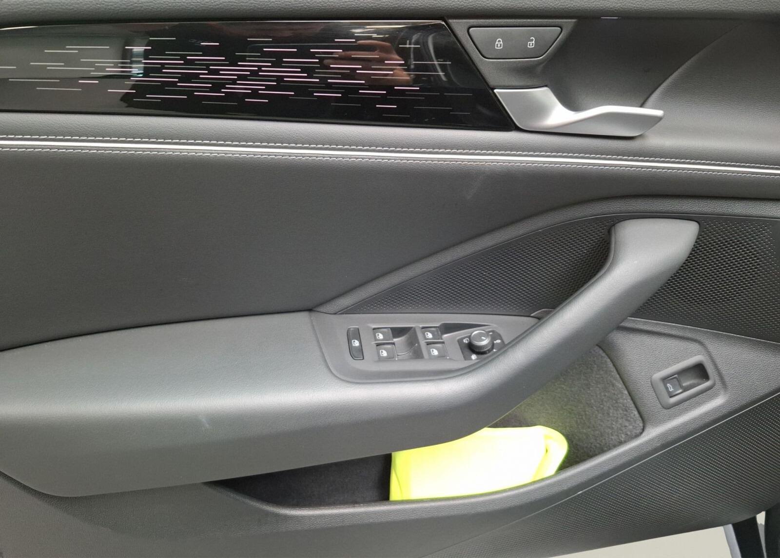 Volkswagen Passat Elegance 2,0 l TDI SCR 4MOTION 14 2 kW (193 PS) 7-Gang-Doppelkupplungsget