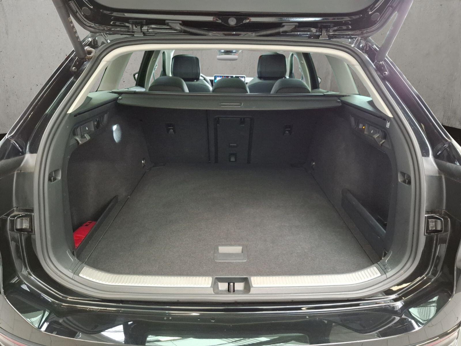 Volkswagen Passat Elegance 2,0 l TDI SCR 4MOTION 14 2 kW (193 PS) 7-Gang-Doppelkupplungsget