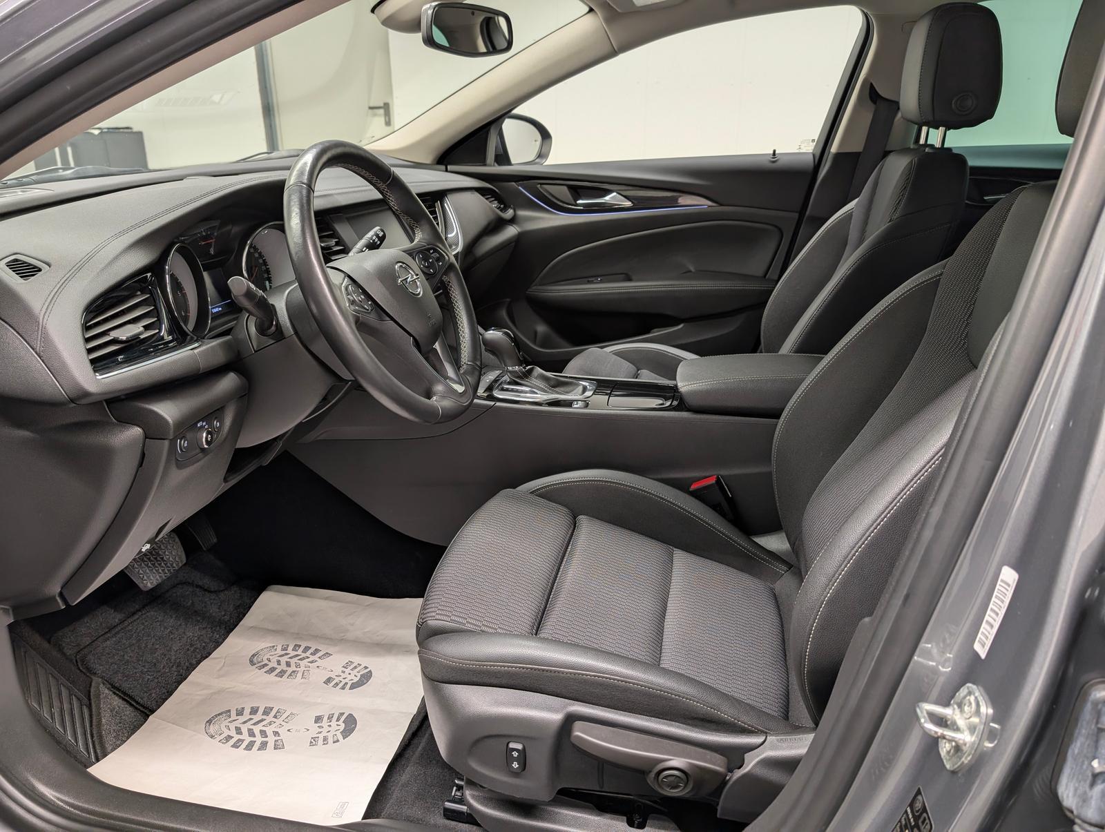 Opel Insignia ST Matrix-LED/Navi/AGR/Kam/elHeck/17-LM