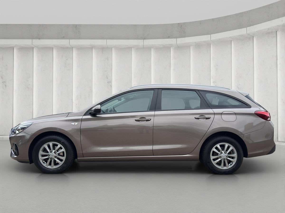 Hyundai i30 Kombi Pure 1.5 i Klima*PDC*Alu 