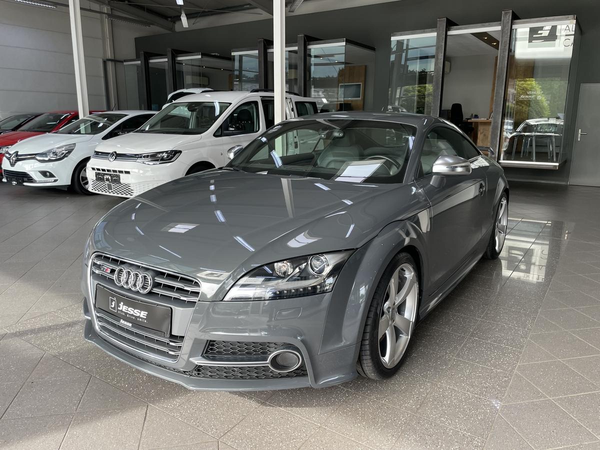Audi TTS  2.0 TFSI competition quattro Bi-Xenon Navi BOSE