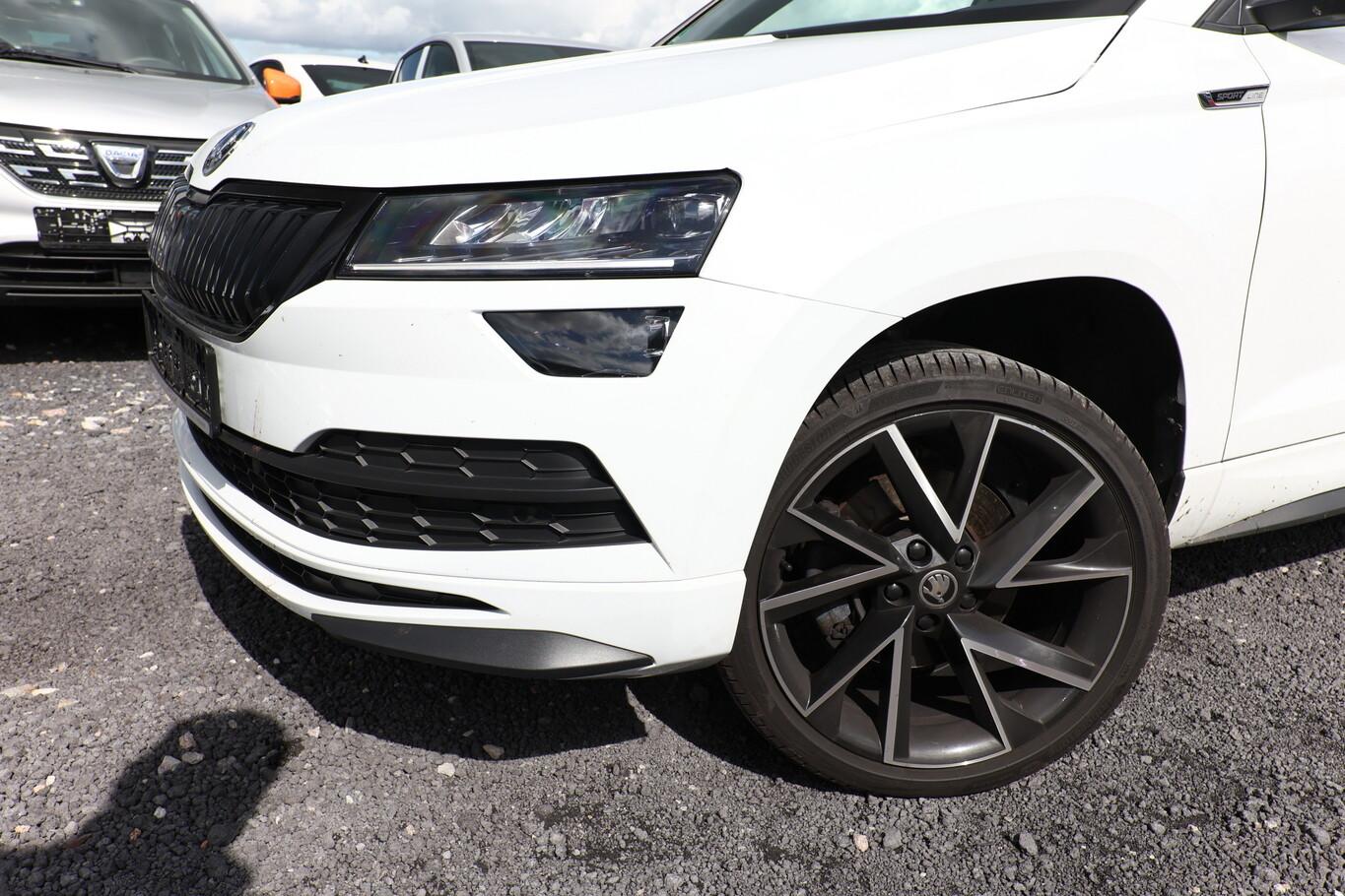 Skoda Karoq 1.5 TSI 150 Sportline Pano LED Nav SideA