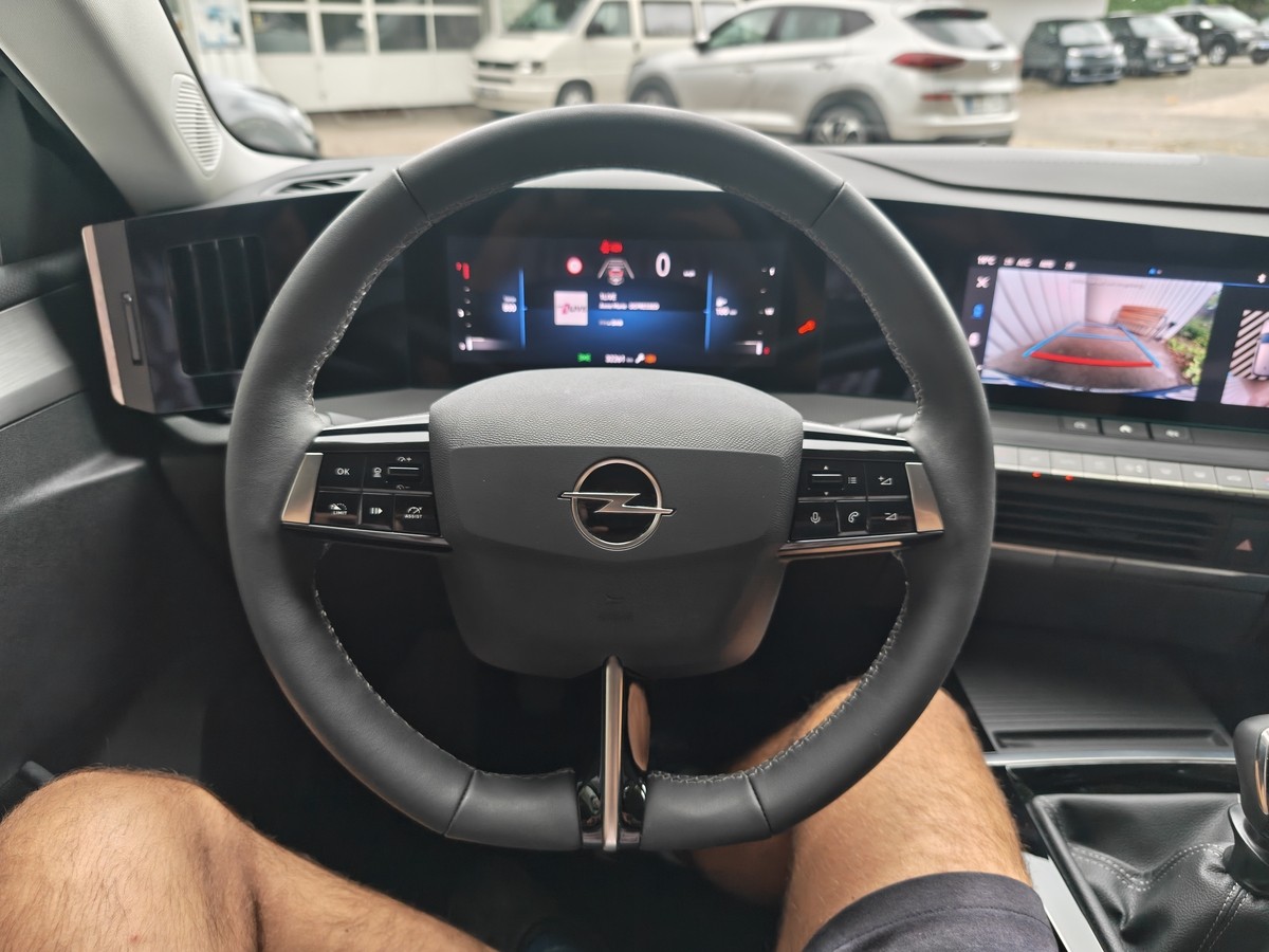 Opel Astra L 1.2 TURBO ELEGANCE LED KAMERA 180* PDC ALU 17 