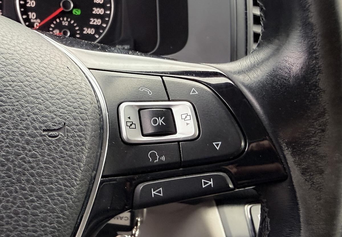 Volkswagen T6 California  Camper Bett - Küche - WoMo-Abnahme - AHK 