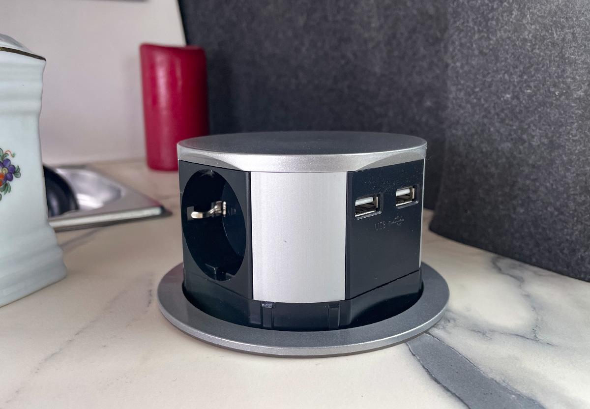 Volkswagen T6 California  Camper Bett - Küche - WoMo-Abnahme - AHK 