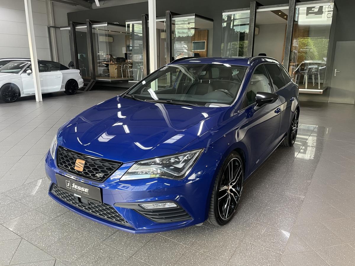 Seat Leon 2.0 TSI Cupra 300 4Drive LED Navi Virtual 