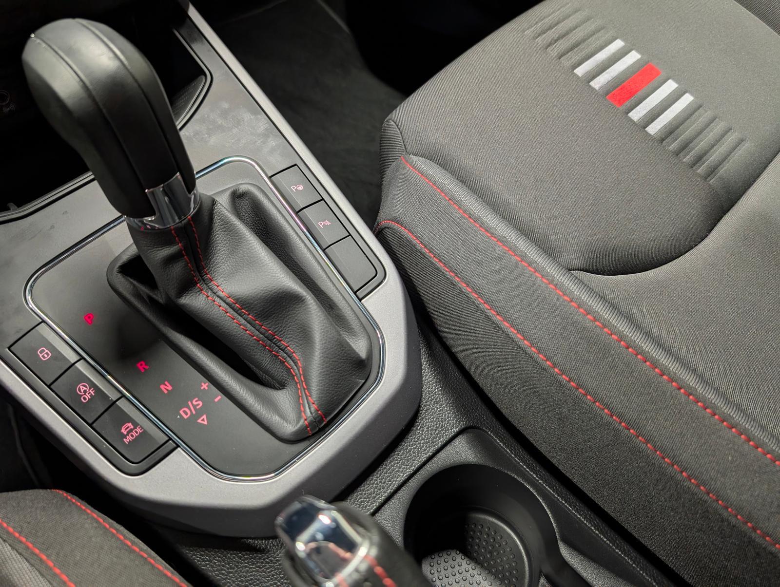 Seat Arona FR LED/Navi/Kam/SHZ/Totwinkel/Tempomat