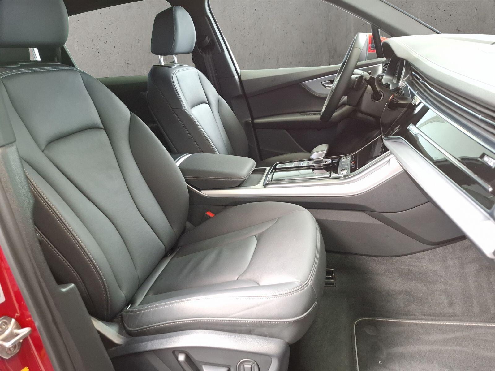 Audi Q7 SUV S line 45 TDI quattro 170(231) kW(PS) tiptronic