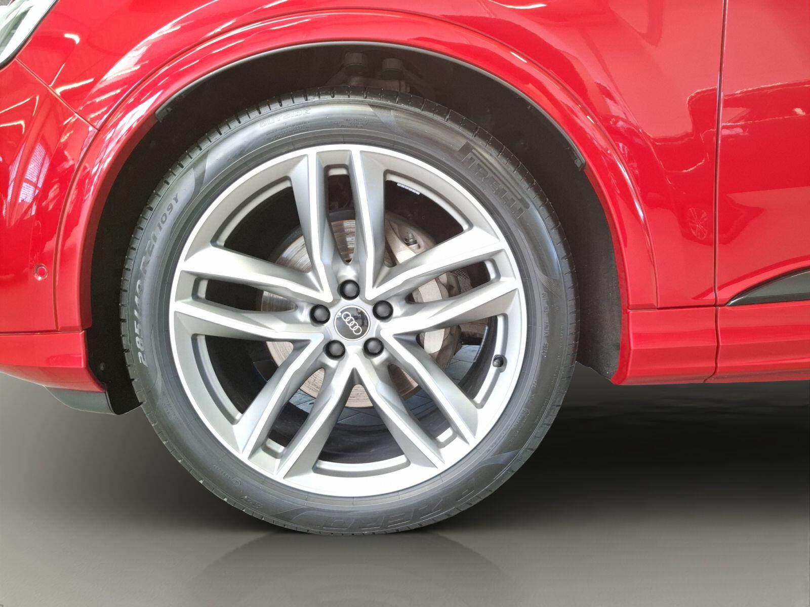Audi Q7 SUV S line 45 TDI quattro 170(231) kW(PS) tiptronic