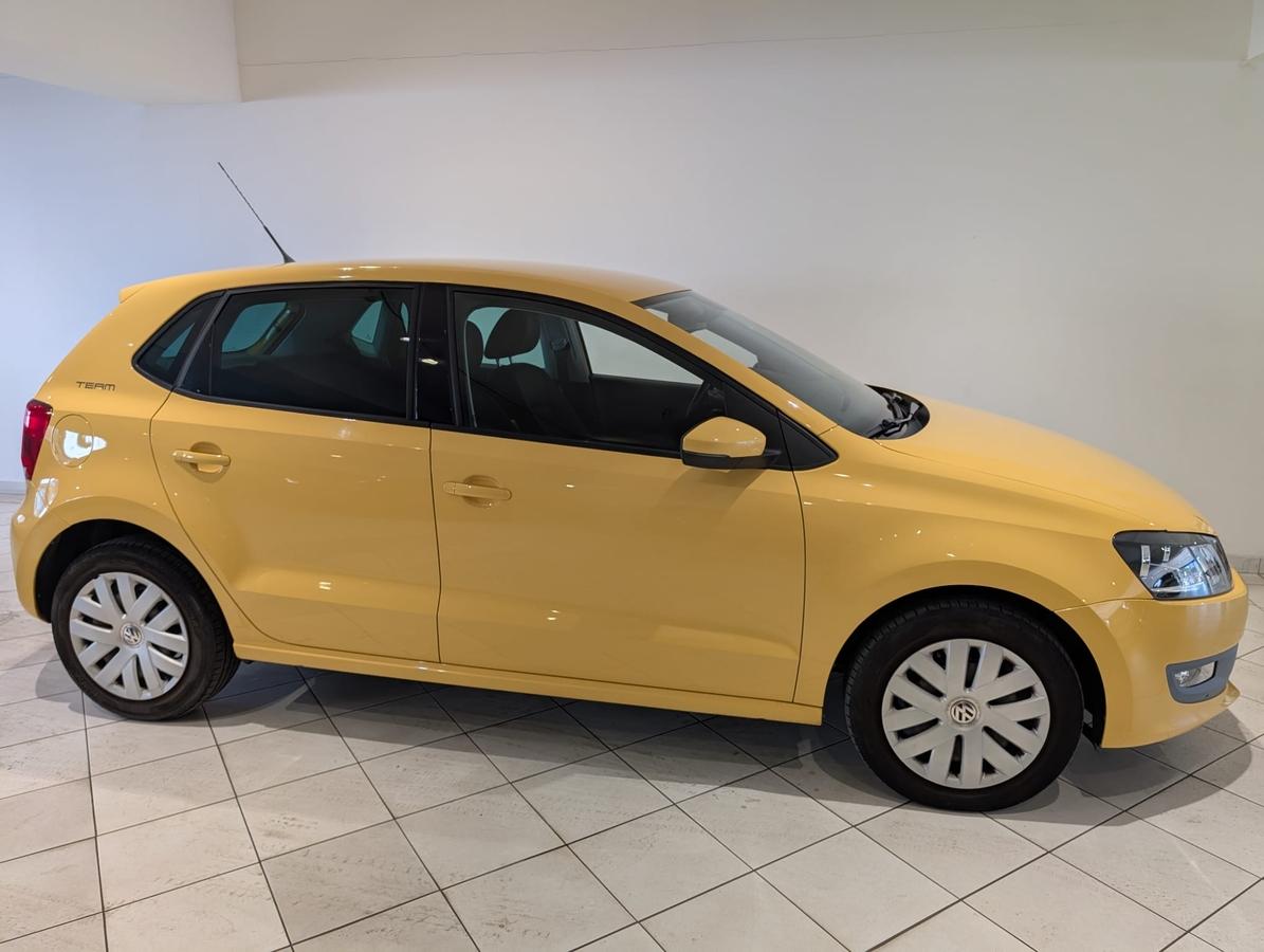 Volkswagen Polo 5türig Klimaautomatik SHZ PDC GRA