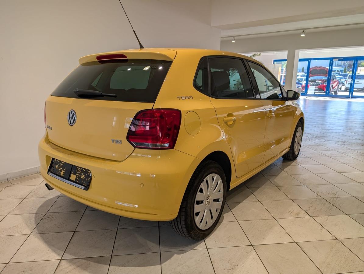 Volkswagen Polo 5türig Klimaautomatik SHZ PDC GRA