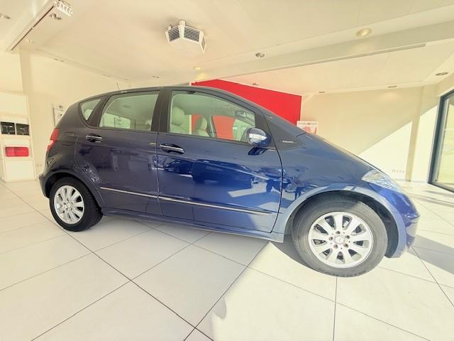 Mercedes-Benz A 150 A-Klasse Elegance Automatik