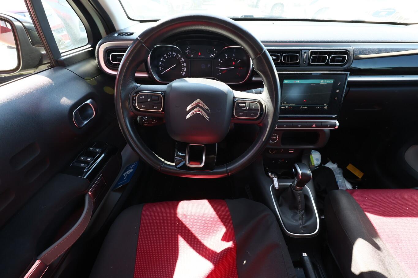 Citroën C3 1.2 PureTech 110 Aut. Shine LED Nav Kam KeyL