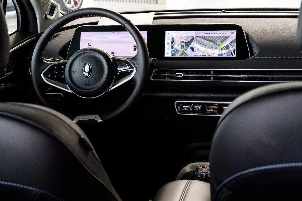 GWM Ora 03 400 Pro+ WÄPU+PANORAMA