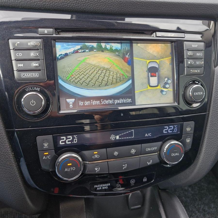 Nissan Qashqai 1.6 DIG-T N-Connecta 1.Hand AHK NAVI 