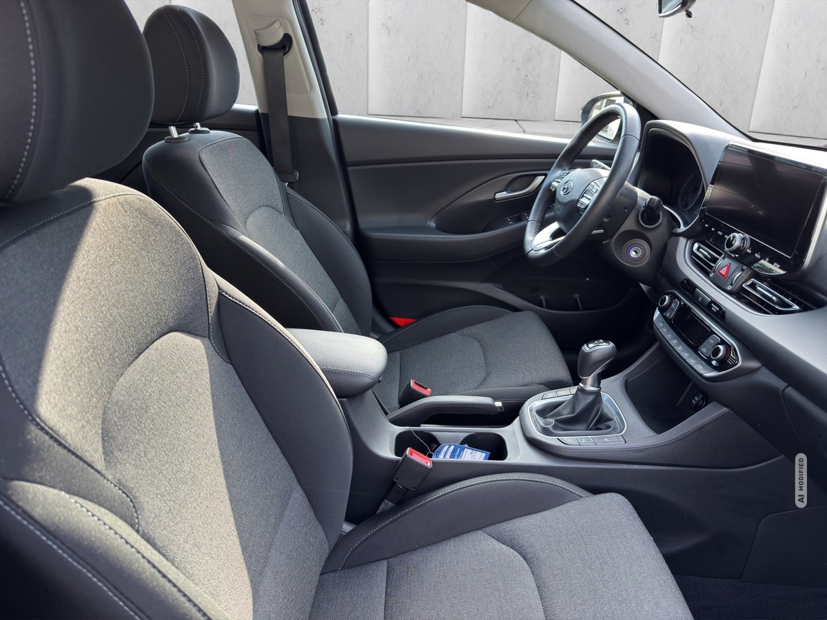 Hyundai i30 Trend 1.5 T-GDI 48V Navi*Klima*PDCv/h