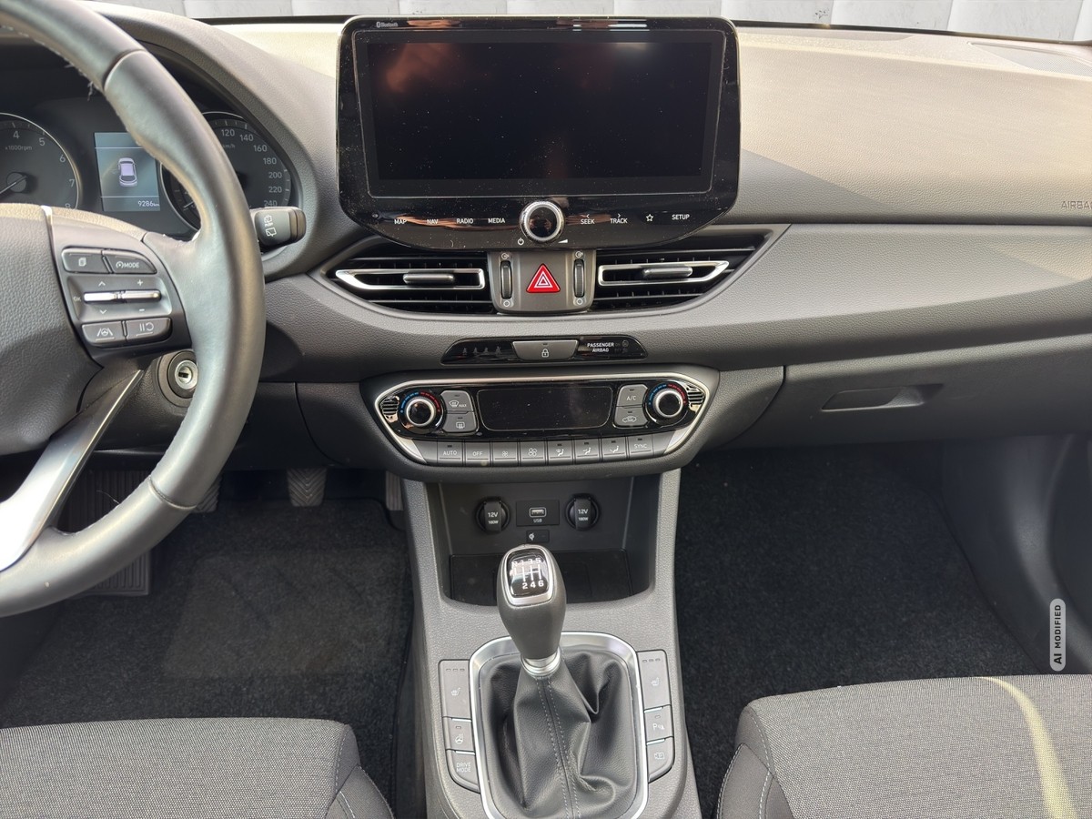 Hyundai i30 Trend 1.5 T-GDI 48V Navi*Klima*PDCv/h