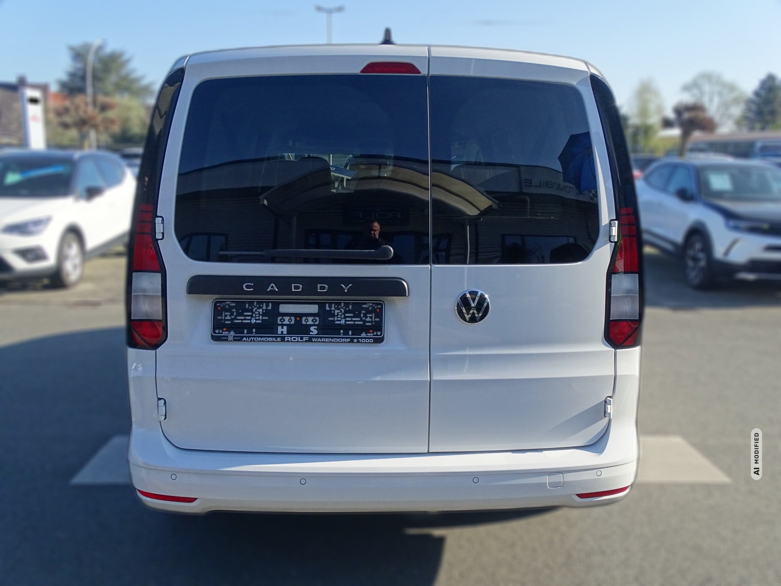 Volkswagen Caddy 2.0 TDI Maxi*7 SITZER*KLIMA*PDC*DAB*APP C*