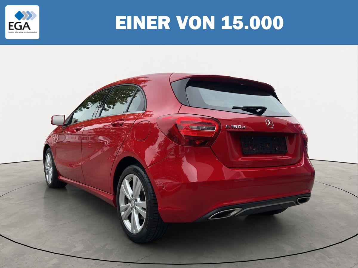 Mercedes-Benz Navi/SHZ/PDC/Bluetooth