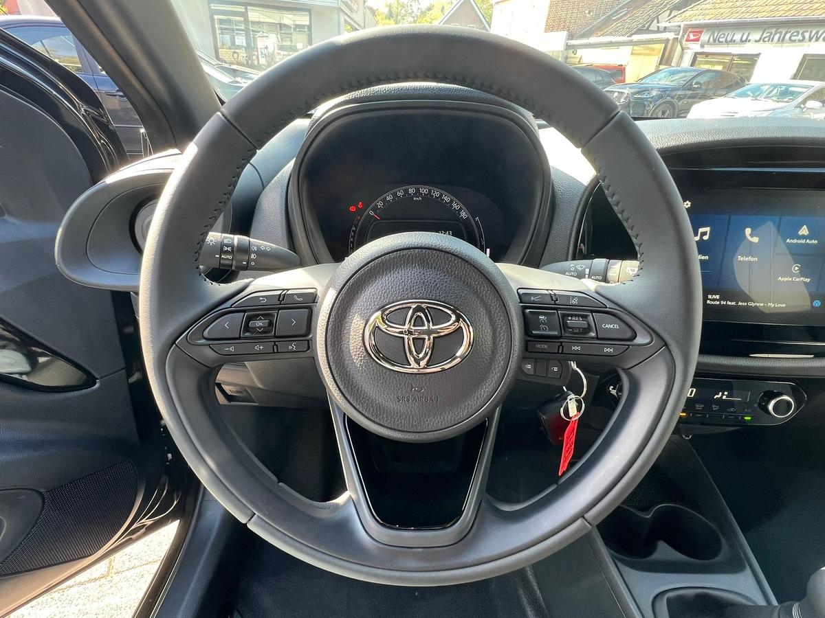 Toyota Aygo X 1.0 VVT-i Sitzhzg - R.Kam - Kl.autom - Alufelge