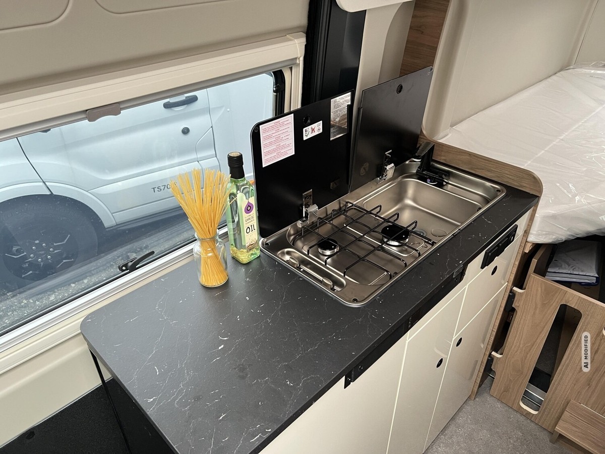 Corigon CV 60 S Travel+ Pack+Solar+Markise