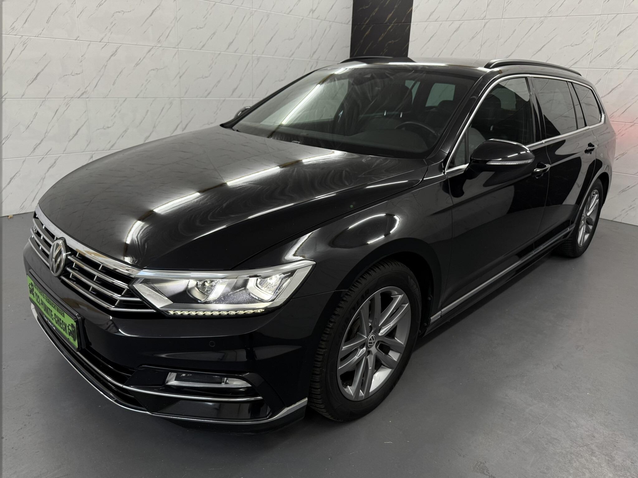 Volkswagen Passat R-Line+Massage+Keyless+Leder+LED+Kamera
