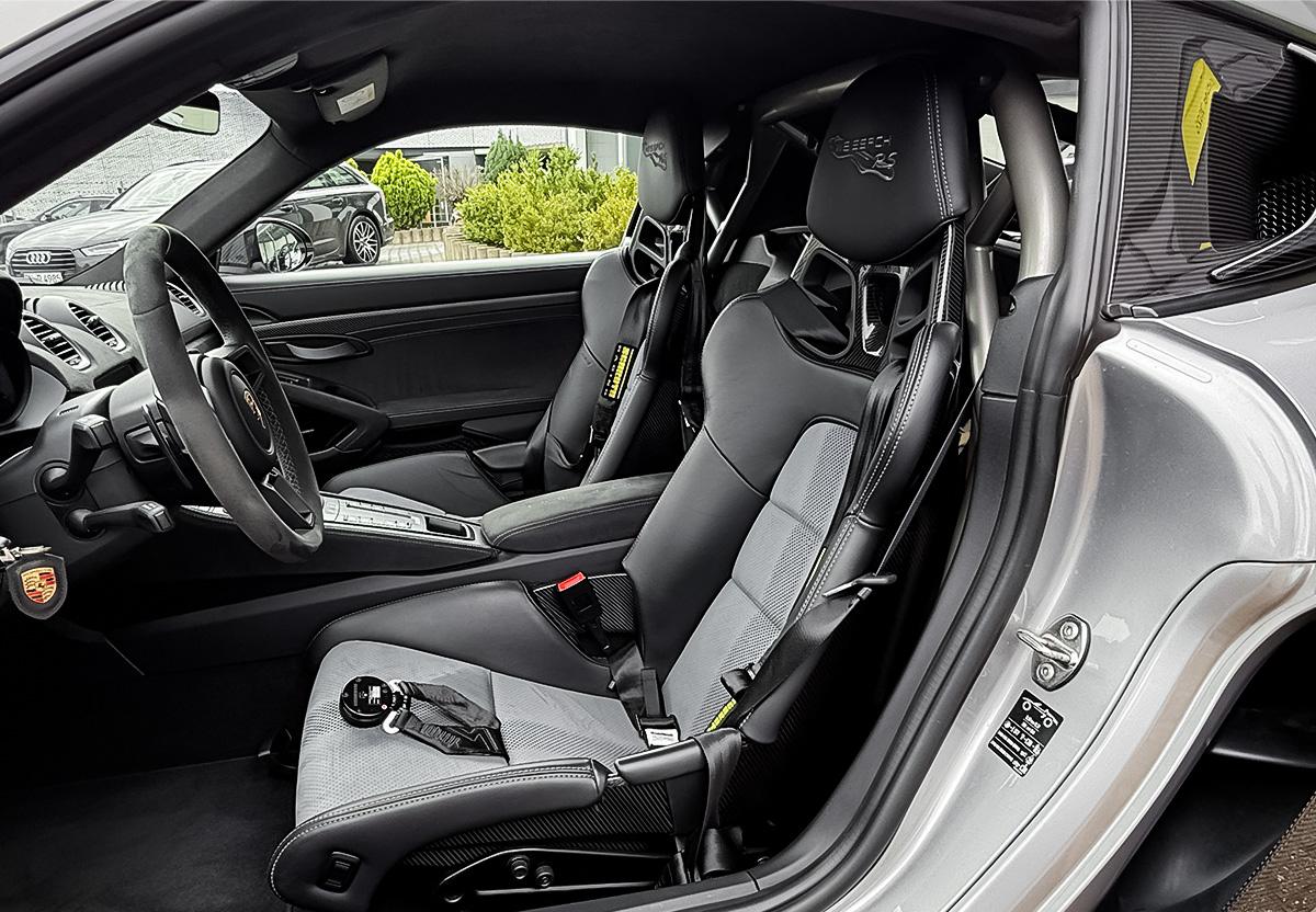 Porsche Cayman 718 Cayman 4.0 GT4 RS Weissach LIFT Carbon