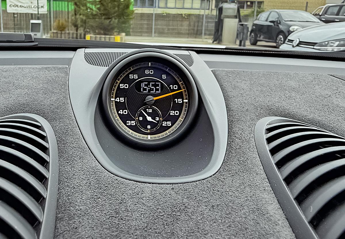 Porsche Cayman 718 Cayman 4.0 GT4 RS Weissach LIFT Carbon