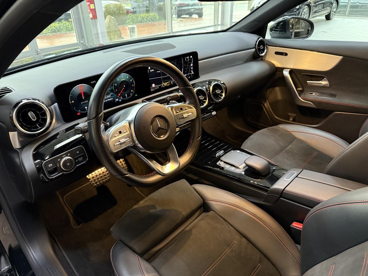 Mercedes-Benz A 250  Limousine AMG Line LED MBUX RCAM Spurass.