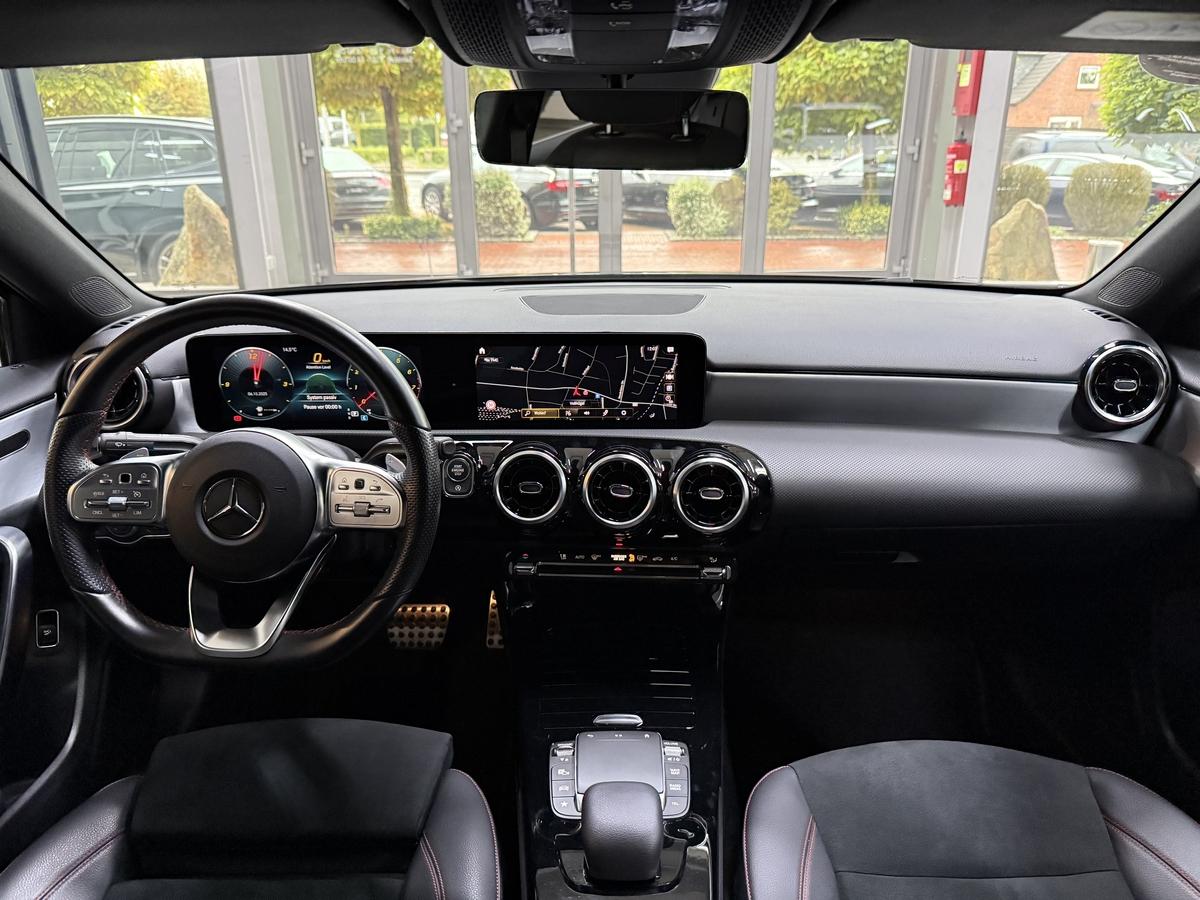 Mercedes-Benz A 250  Limousine AMG Line LED MBUX RCAM Spurass.