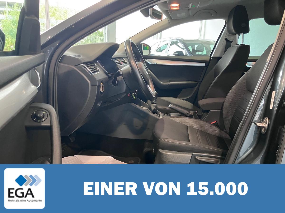 Skoda Octavia Combi 1.5 TSI Act Tour - Navi/ LED/ Carplay