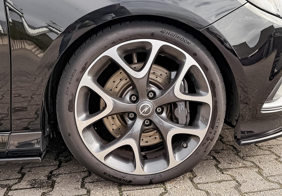 Opel Corsa E 1.6 Turbo OPC.RFK.Sportsitze vorn Recaro