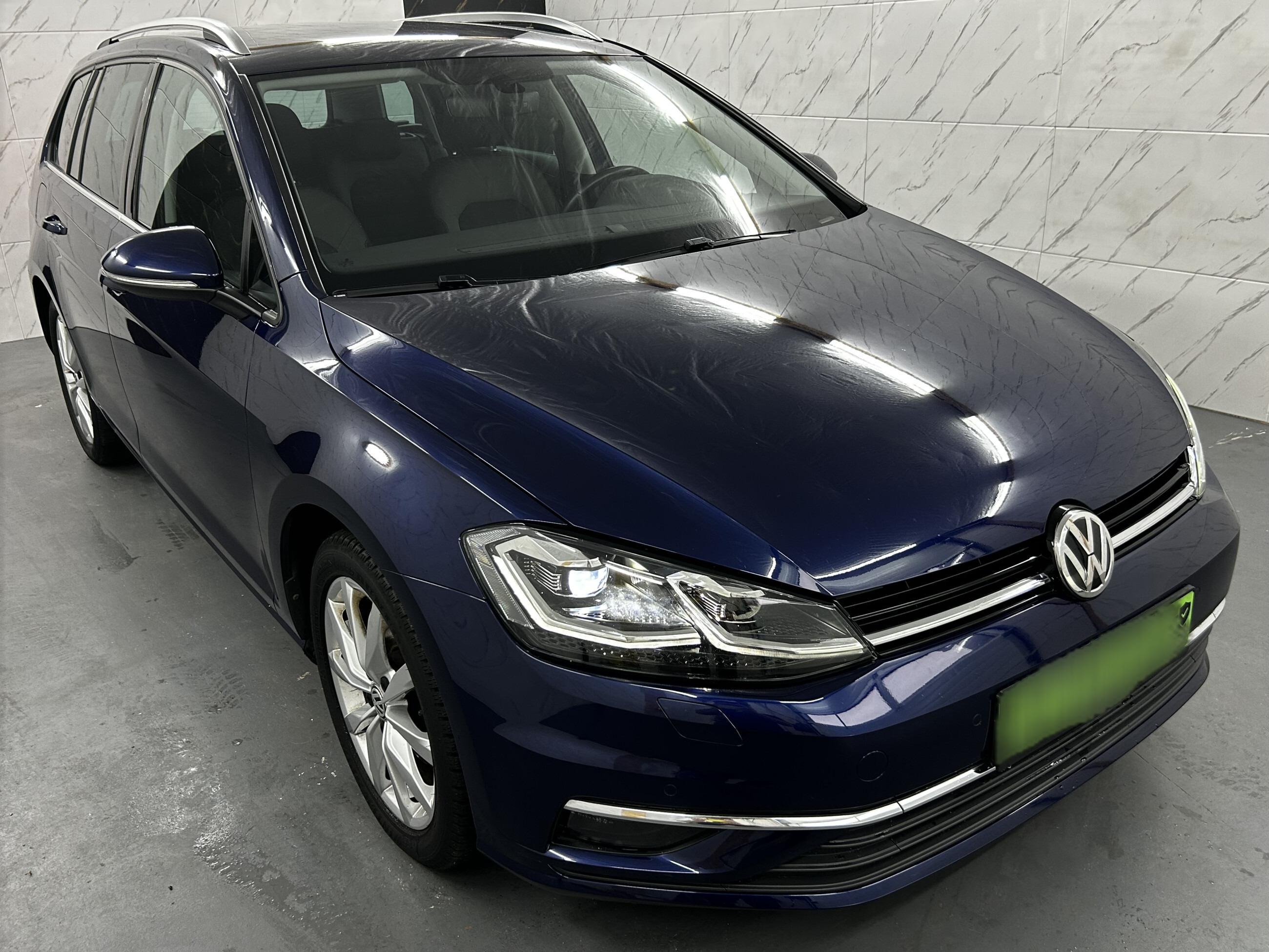 Volkswagen Golf Highline+ACC+Alcantara+Ambiente+LED+Massage