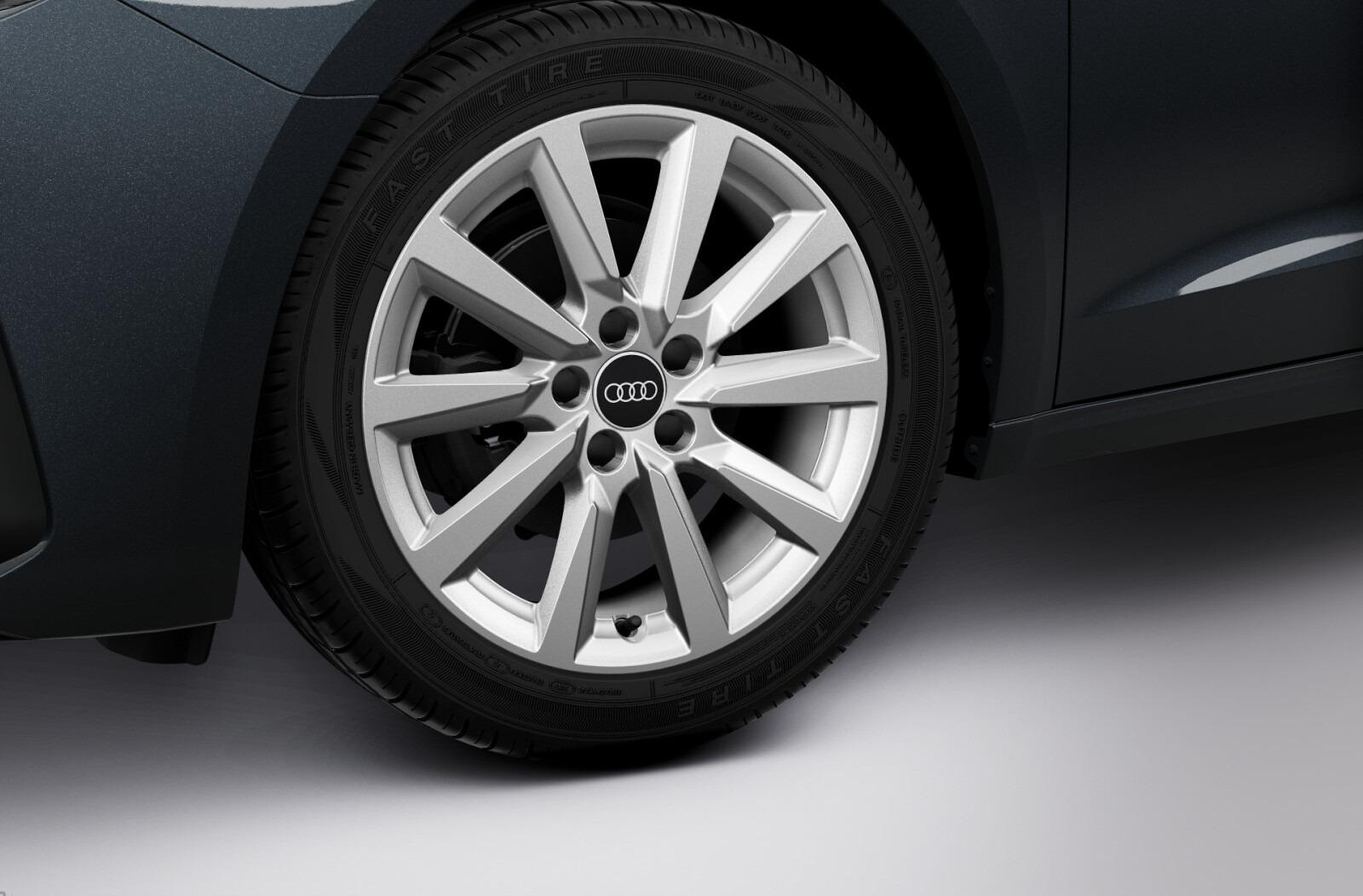 Audi A1 Advanced 25 TFSI 70(95) kW(PS) S tronic