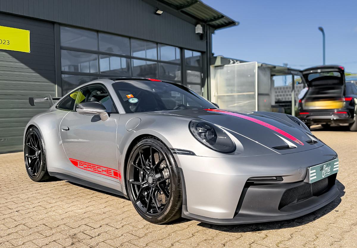 Porsche 992 4.0 GT3 Clubsport LIFT Carbon PCCB Matrix LED