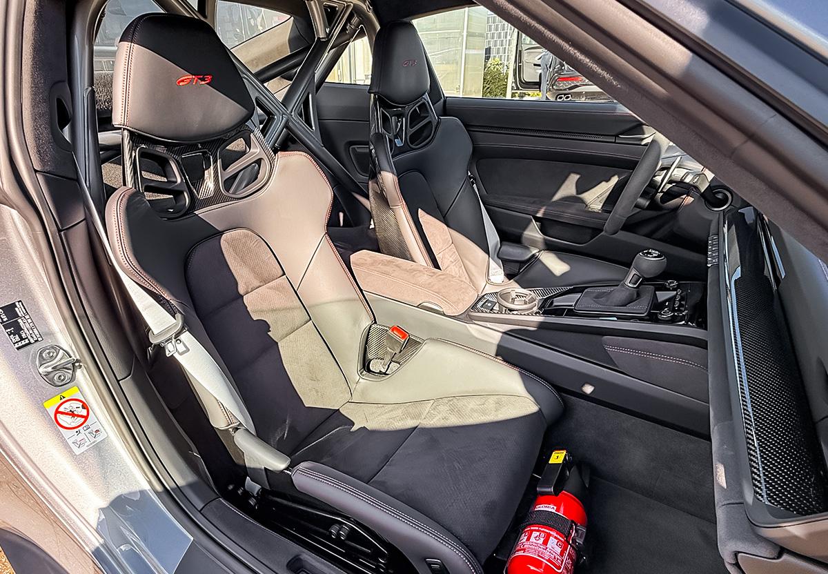 Porsche 992 4.0 GT3 Clubsport LIFT Carbon PCCB Matrix LED